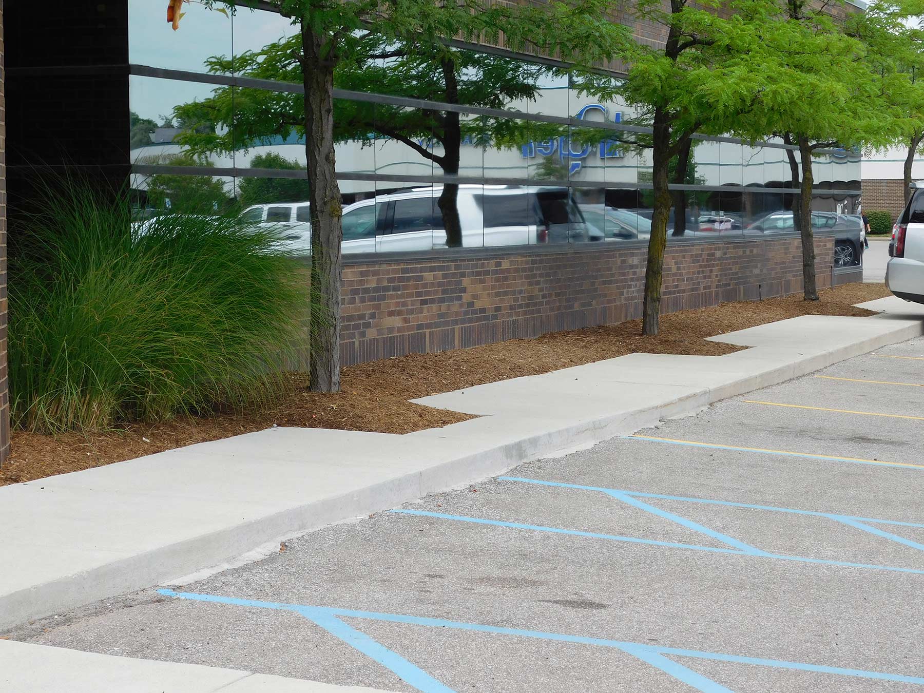 Photo of brilar landscaping at office park